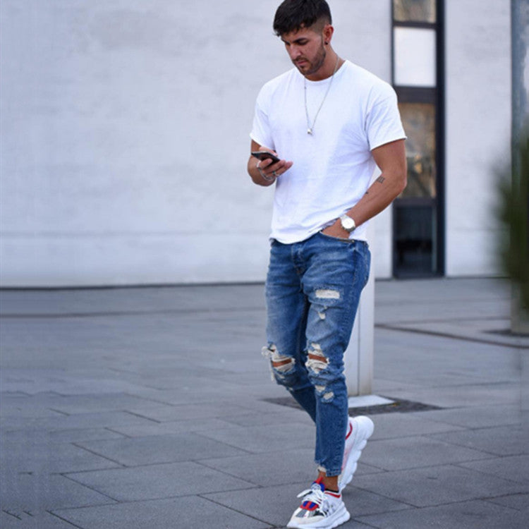 Hål-jeans för Herr – Trendig och Bekväm.