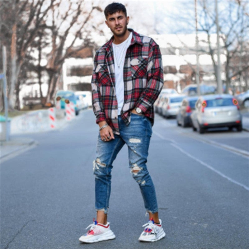 Hål-jeans för Herr – Trendig och Bekväm.