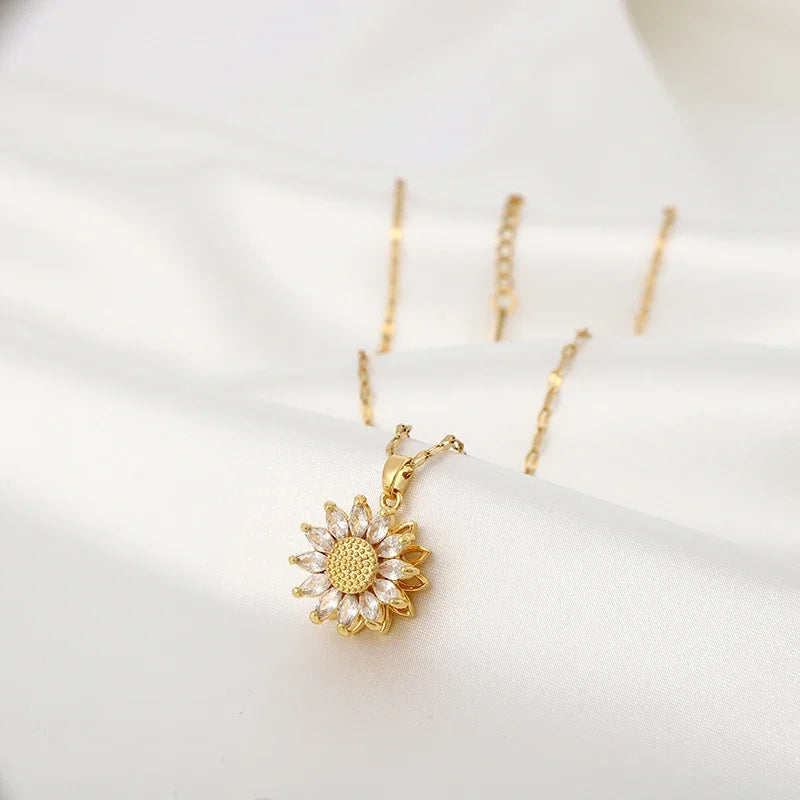 360° rotatable decompression sunflower sunflower zircon pendant necklace for women’s birthday gift and Thanksgiving gift