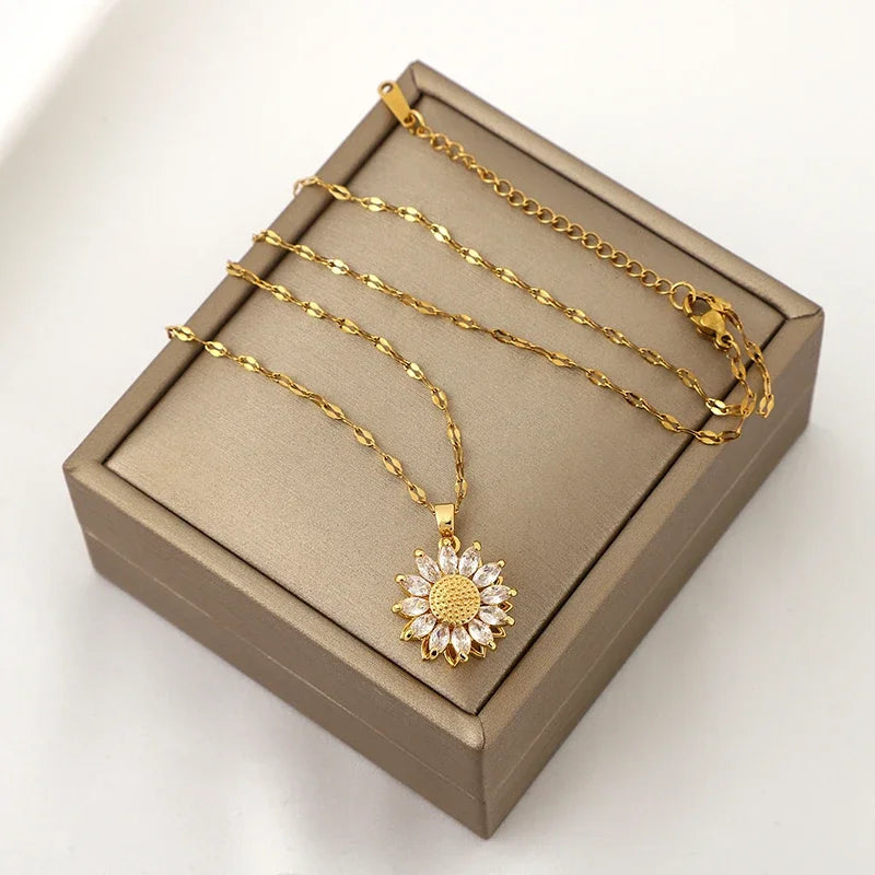 360° rotatable decompression sunflower sunflower zircon pendant necklace for women’s birthday gift and Thanksgiving gift